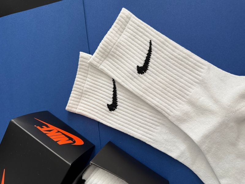 Шкарпетки Чоловічі Nike (Найк) Високі - Білі - комплект 6 пар NM-0000014 фото